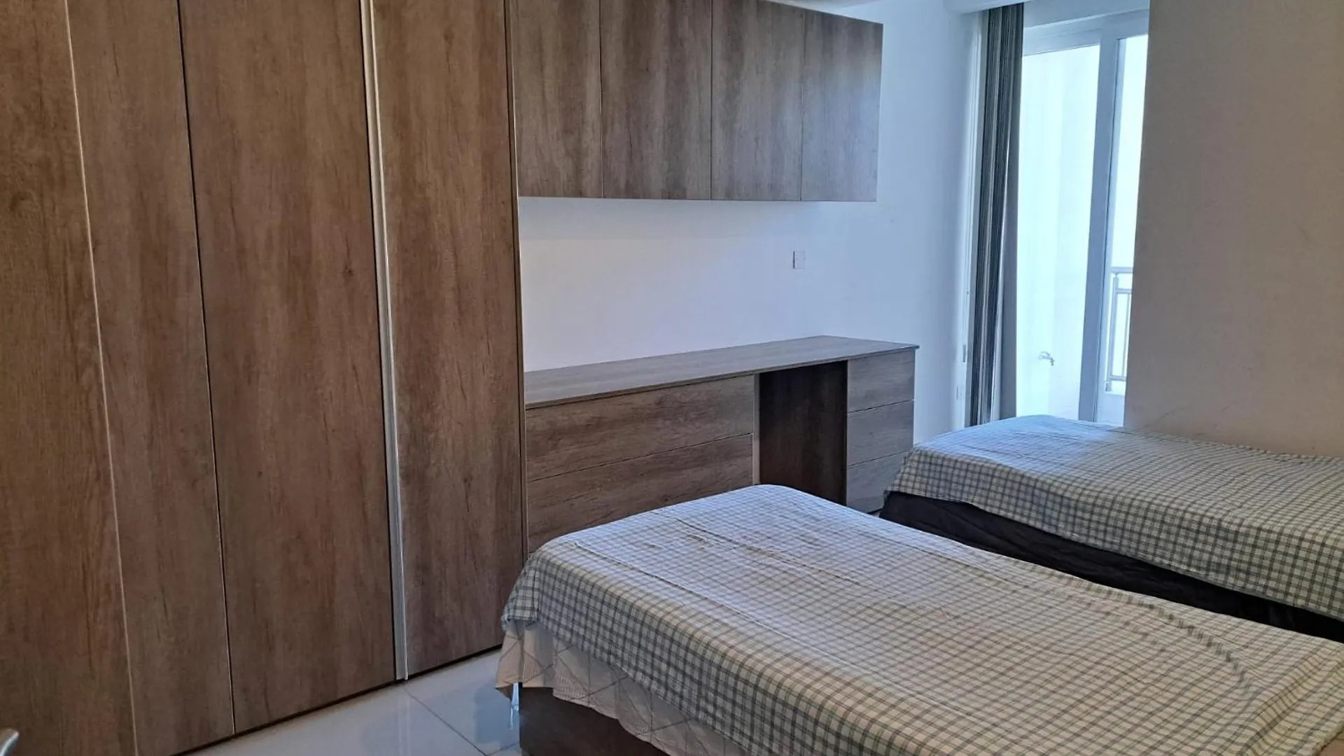 Stunning 3 Bedroom St Julians Saint Julian's Apartment